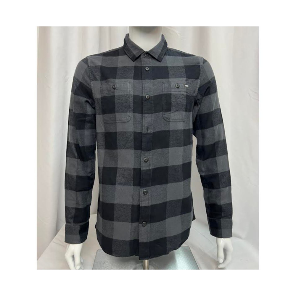 NWT! Vans Cierre Long Sleeve Flannel Buttondown (Asphalt/Black) MEDIUM